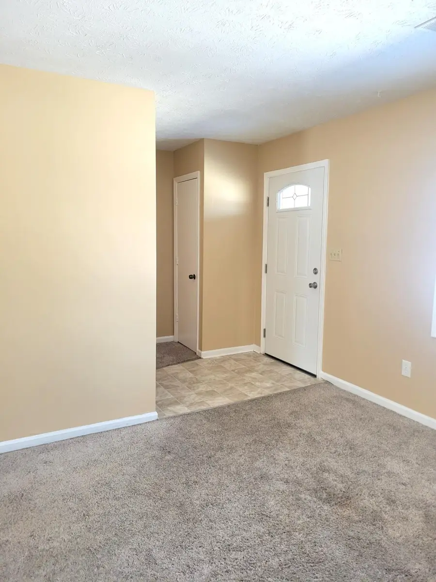 125 Schenkelwood Drive, Frankfort, KY 40601 - #2