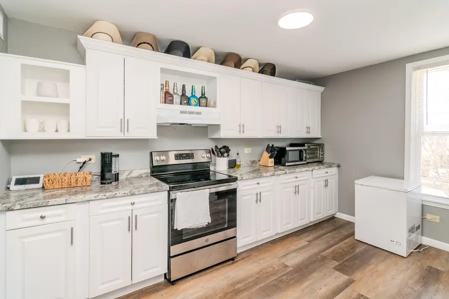 1437 High Street, Paris, KY 40361 - #2