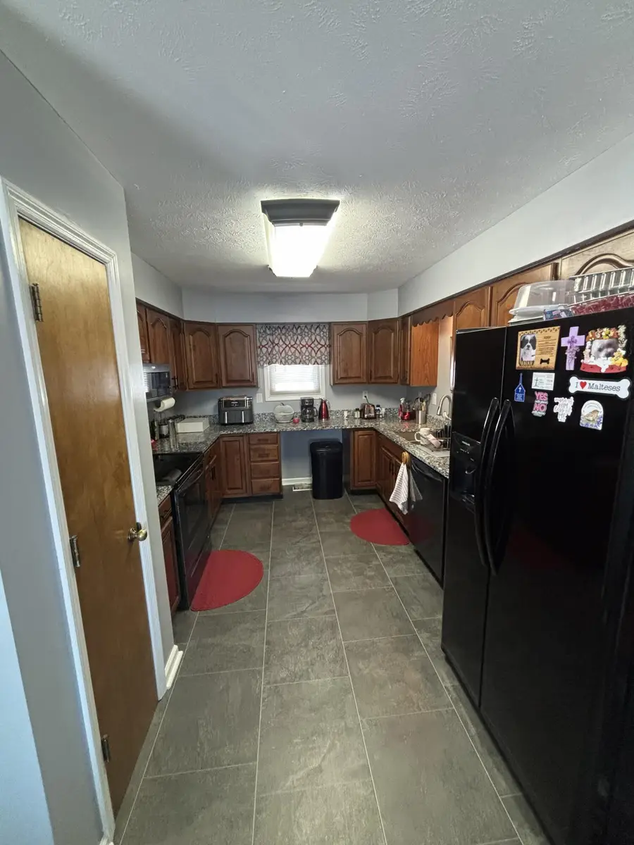 15 Ashwood Court #15A 15B, Frankfort, KY 40601 - #3