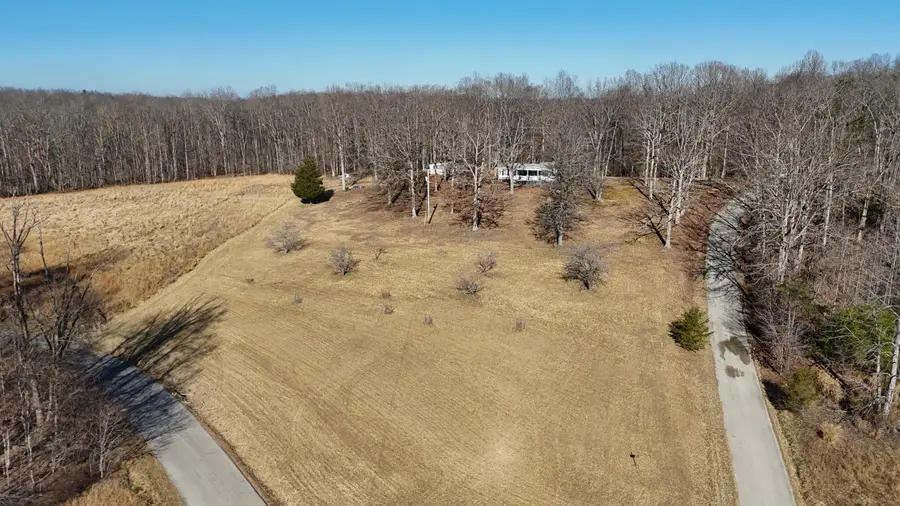 105 Stewart Fork Road, Irvine, KY 40336 - #2