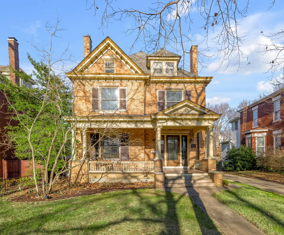 325 Transylvania Park, Lexington, KY 40508 - #1