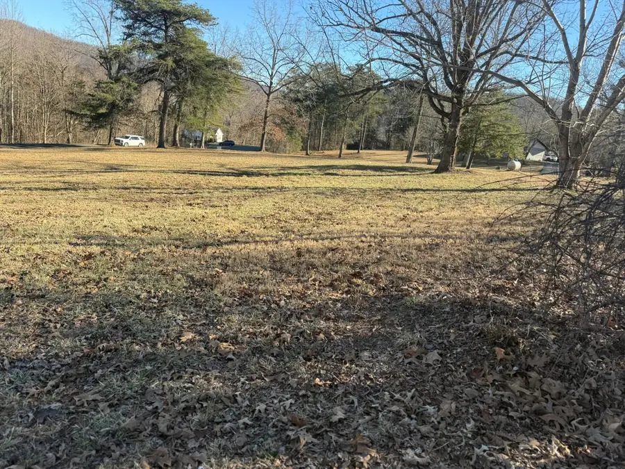 2 Penny Lane, Albany, KY 42602 - #2