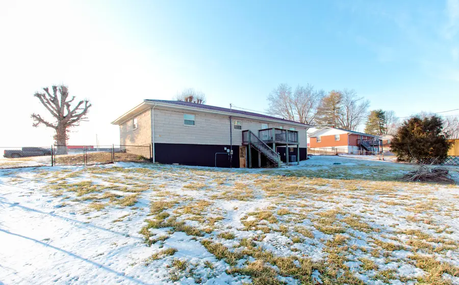 109 Pin Oak Drive, Berea, KY 40403 - #3