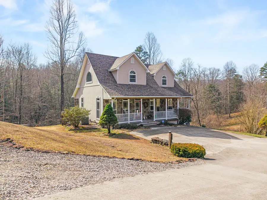 135 Methodist Drive, Whitley City, KY 42653 - #2