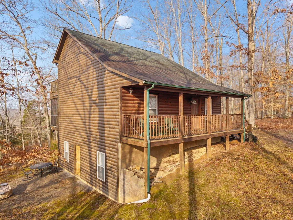 326 Cascade Circle, Russell Springs, KY 42642 - #1