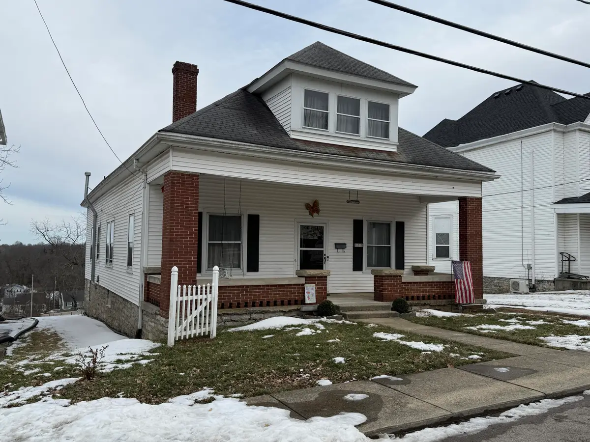 672 Higgins Avenue, Paris, KY 40361 - #1