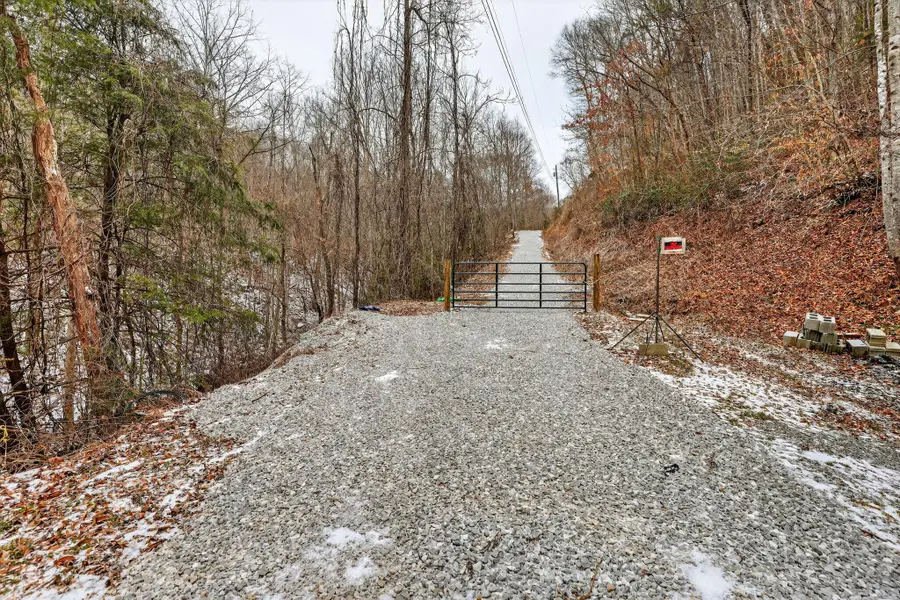 75 Billy G Hollow, Wallins Creek, KY 40873 - #3