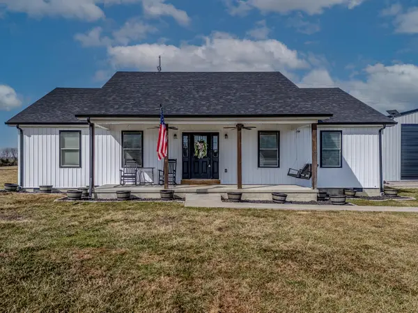 862 Peasticks Road, Owingsville, KY 40360