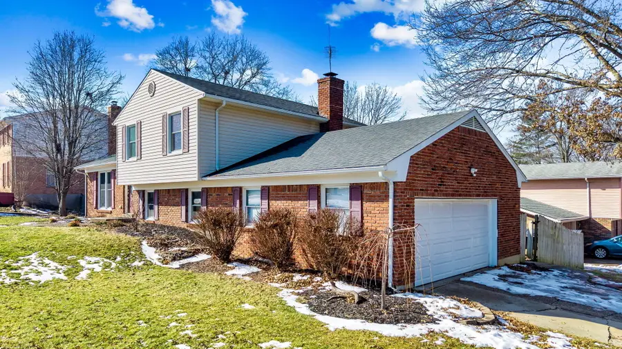 8010 Northern Spy Drive, Louisville, KY 40228 - #2