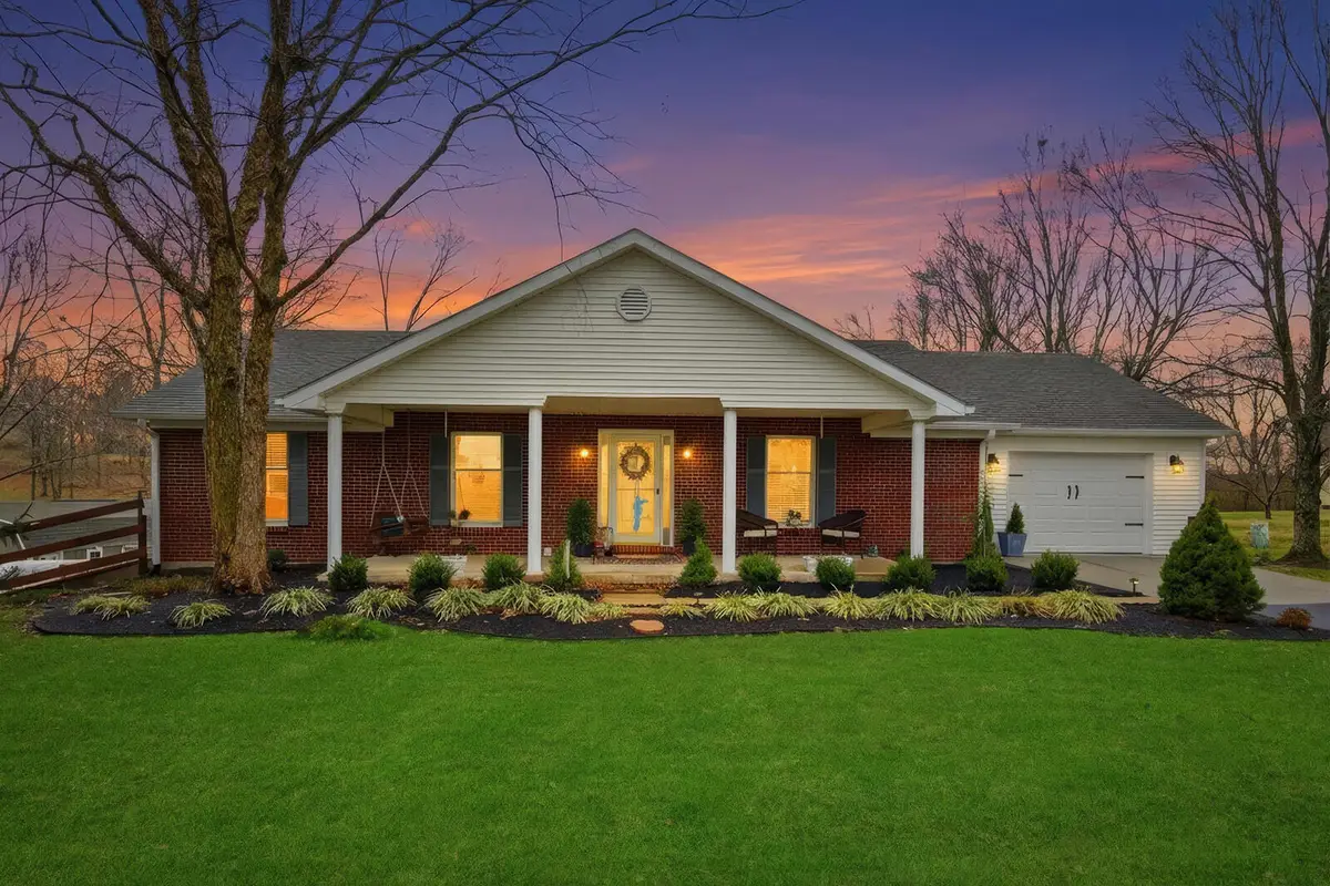 1052 Briarwood Way, Lawrenceburg, KY 40342 - #1