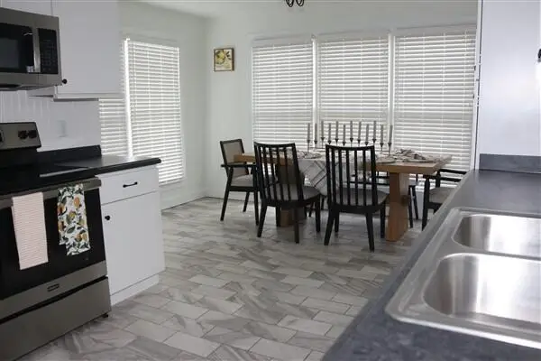 542 S 2nd Street, Williamsburg, KY 40769 - #3