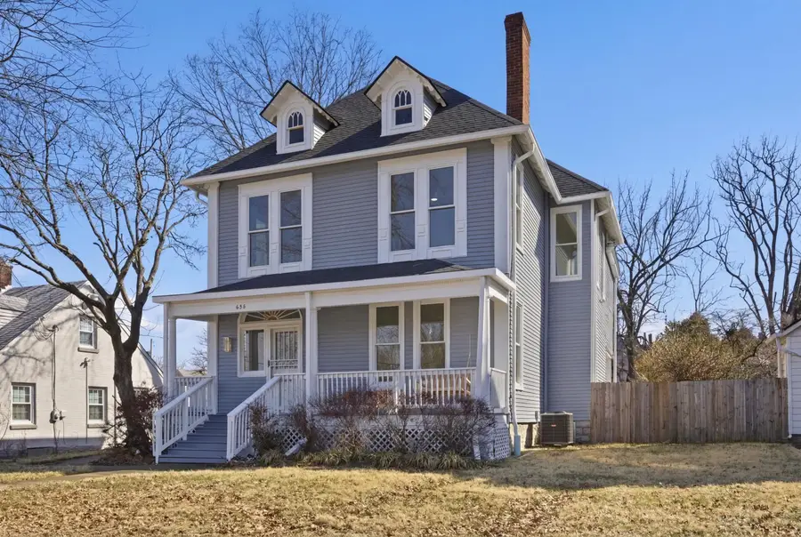 658 N Broadway, Lexington, KY 40508 - #2