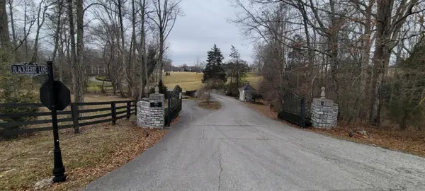 2 Blackberry Lane, London, KY 40741