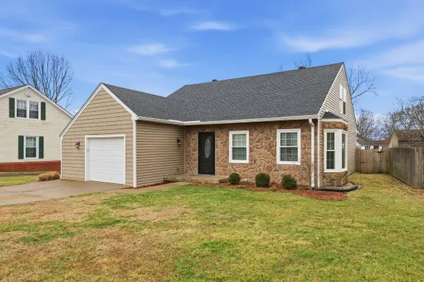 1120 Wood Ridge Road, Lexington, KY 40514