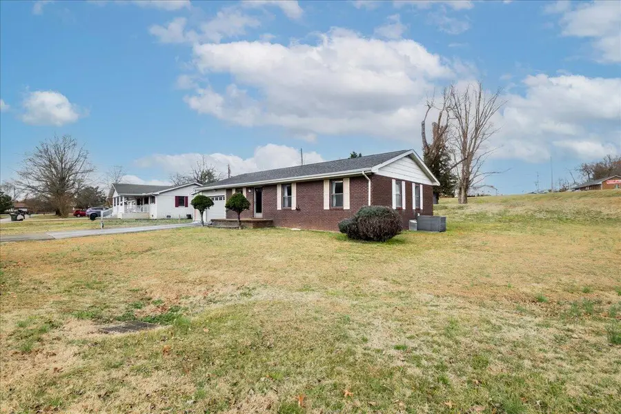 24 Cardinal Heights Road, Williamsburg, KY 40769 - #2