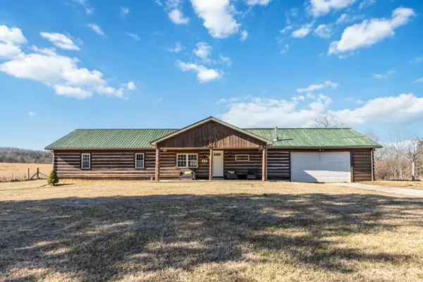1810 Aderholt Road, Bronston, KY 42518