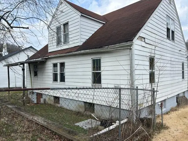 28 Fork Field Road, Oneida, KY 40972 - #3