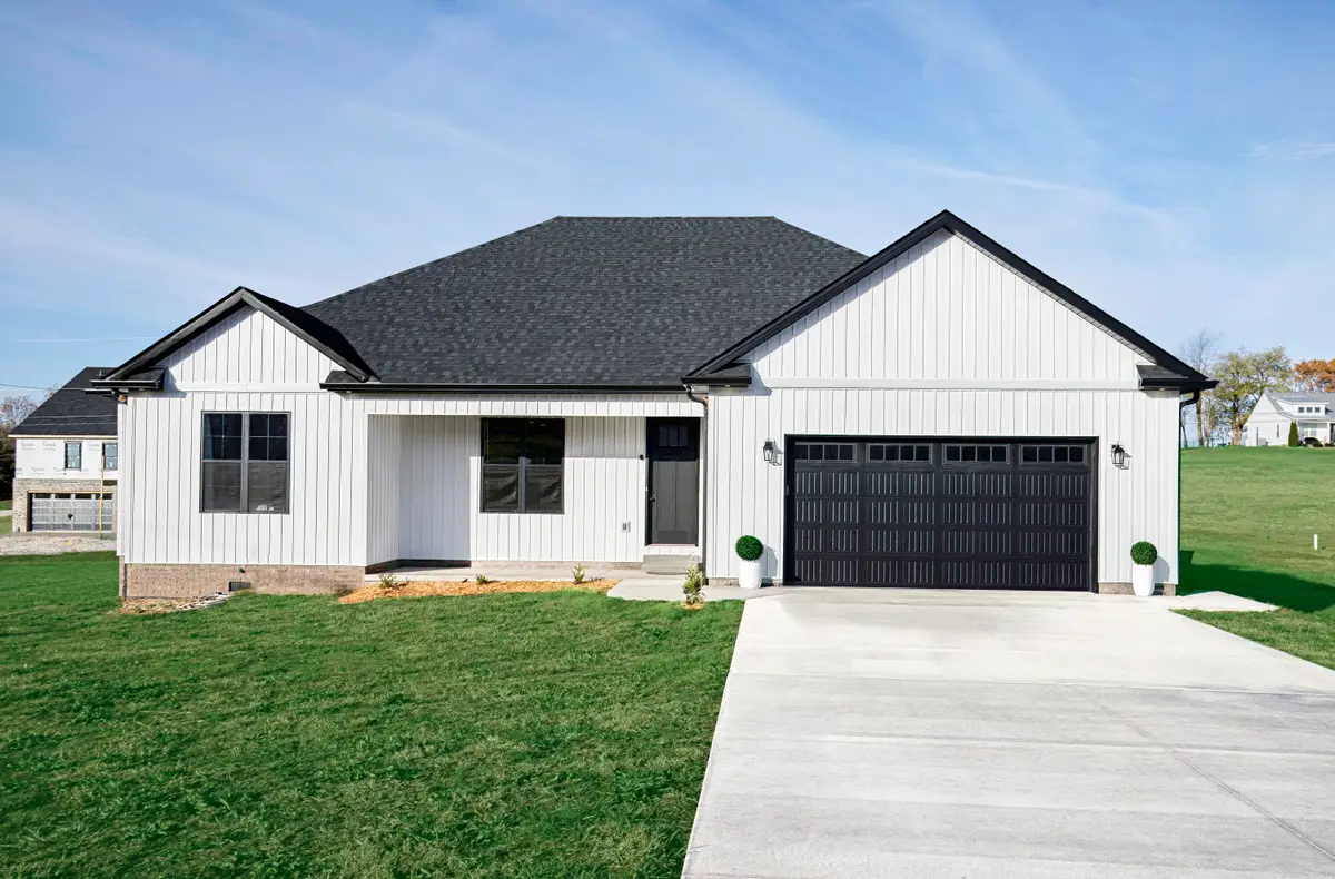 909 Milward Drive, Harrodsburg, KY 40330 - #1