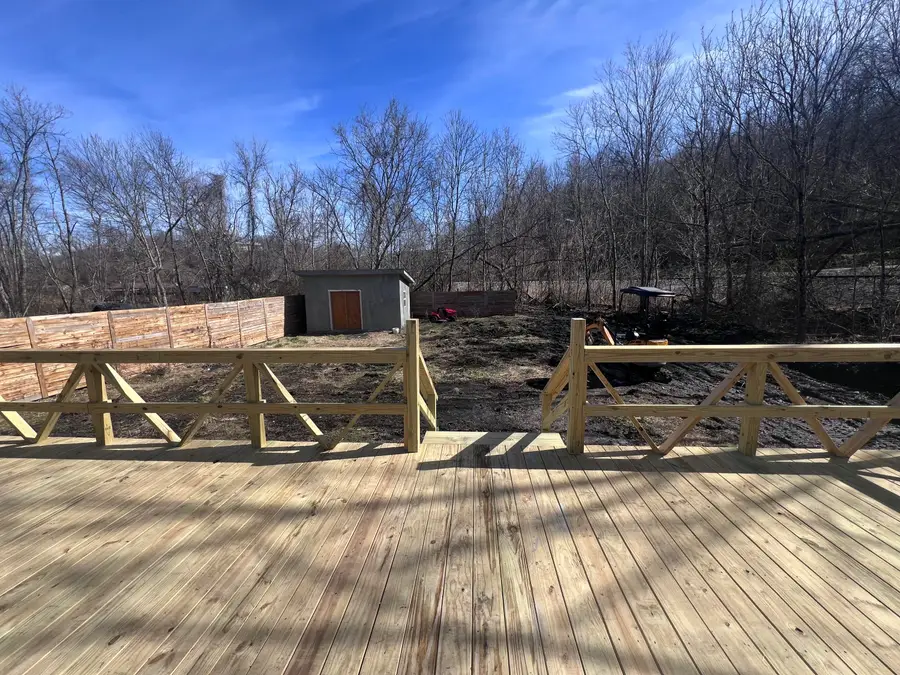 615 S 22nd Street, Middlesboro, KY 40965 - #3