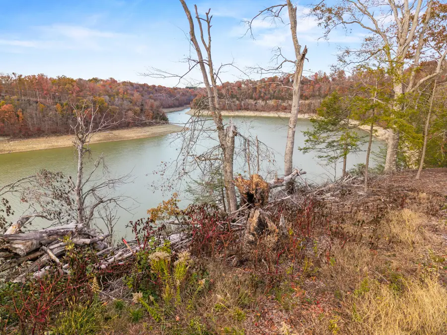 38 Lakemere Drive, Somerset, KY 42503 - #2