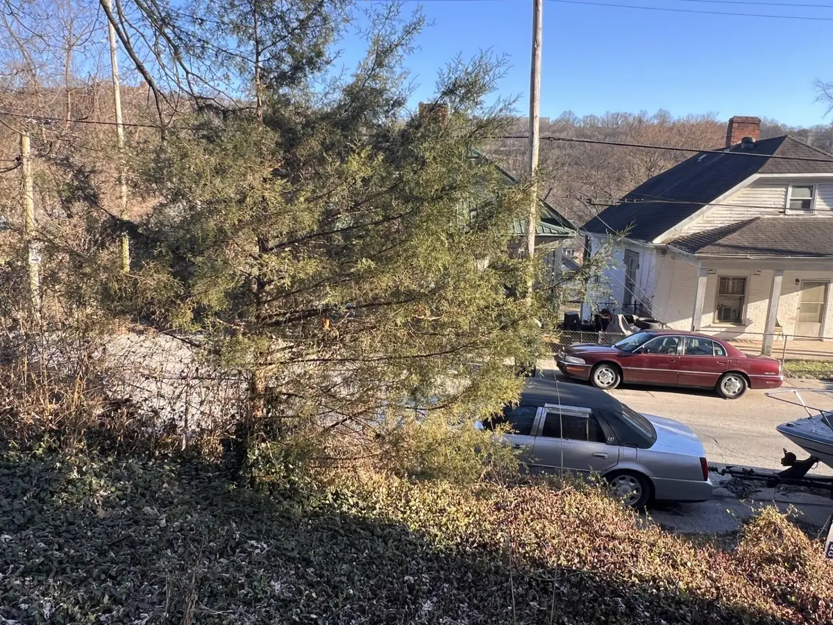 422 Owenton Avenue, Frankfort, KY 40601 - #1