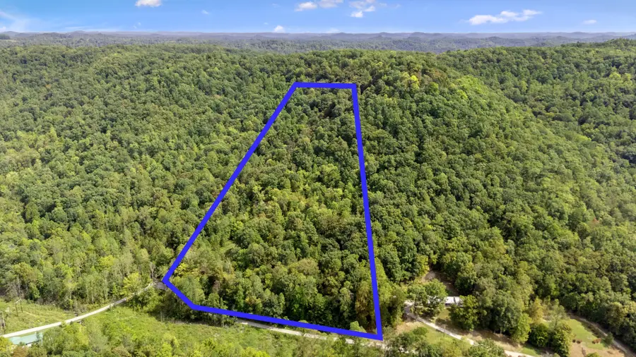 2047 Hatchers Creek Road, Stanton, KY 40380 - #2