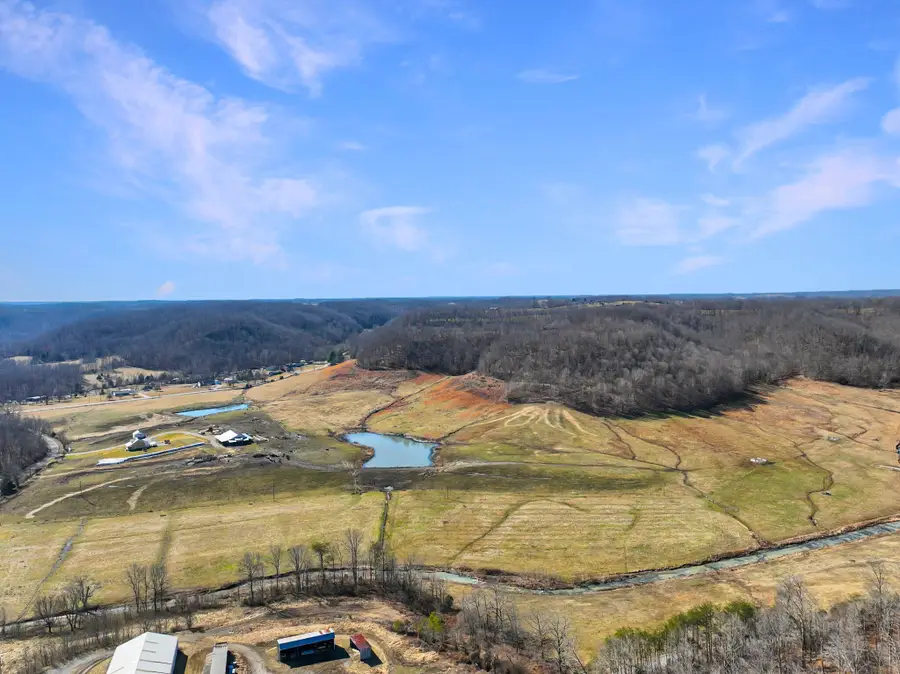 423 Loop Road, Hustonville, KY 40437 - #3