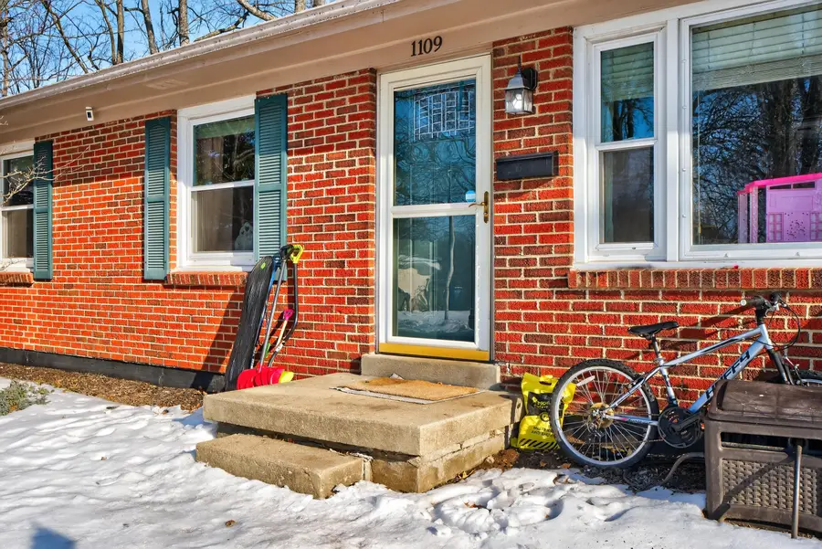 1109 Greentree Court, Lexington, KY 40517 - #3