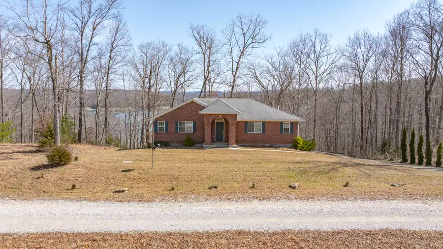 642 N Shore Drive, Monticello, KY 42633 - #2