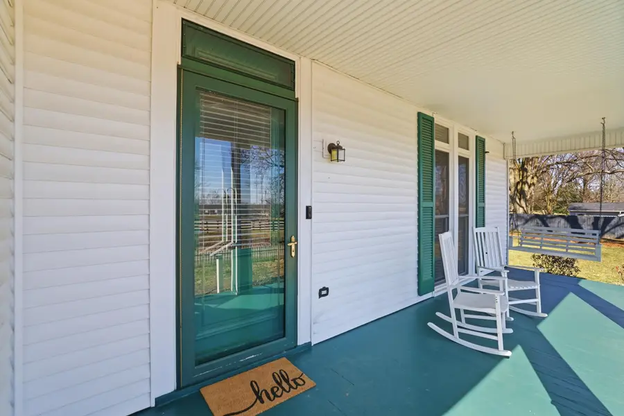 1253 Millersburg Road, Paris, KY 40361 - #3