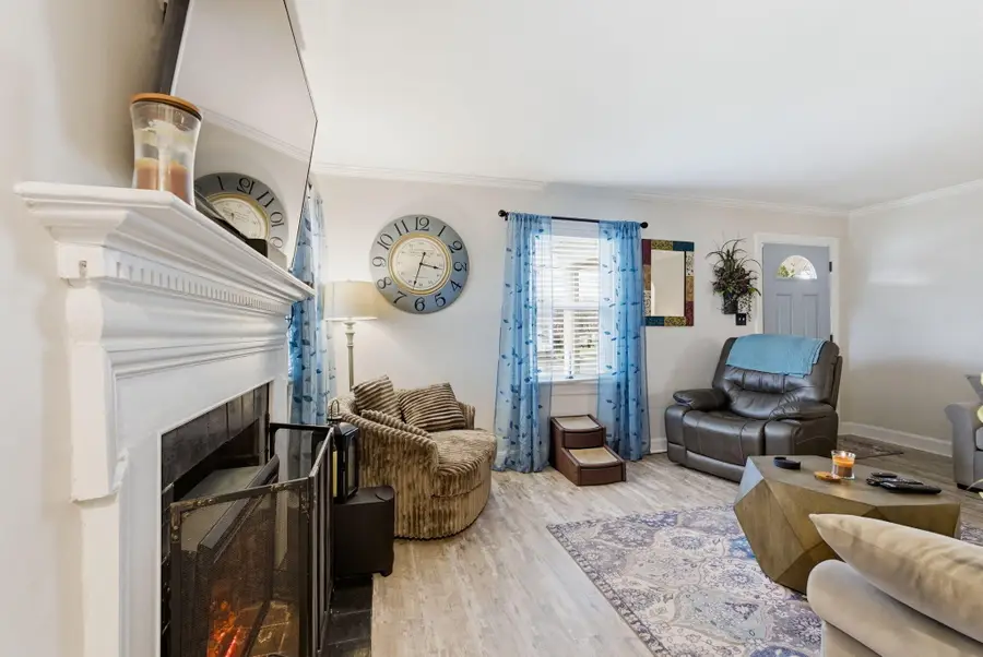 631 Beaumont Avenue, Harrodsburg, KY 40330 - #3