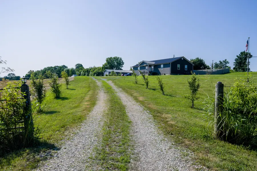 7674 Veterans Memorial Highway, Sharpsburg, KY 40374 - #3