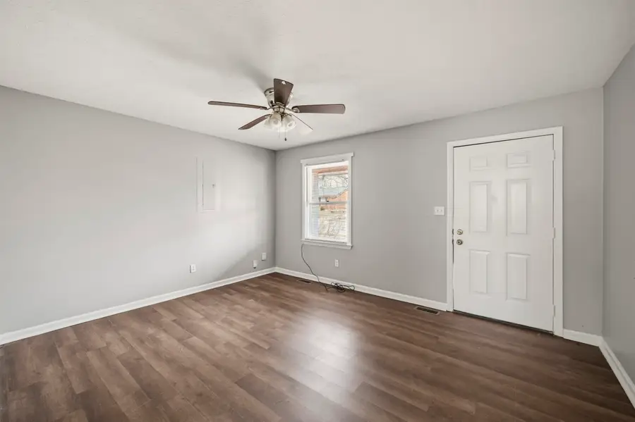 676 Cottonwood Drive, Richmond, KY 40475 - #3