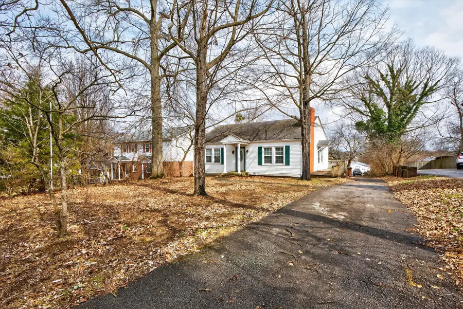 534 Old Peacock Road, Paris, KY 40361 - #3