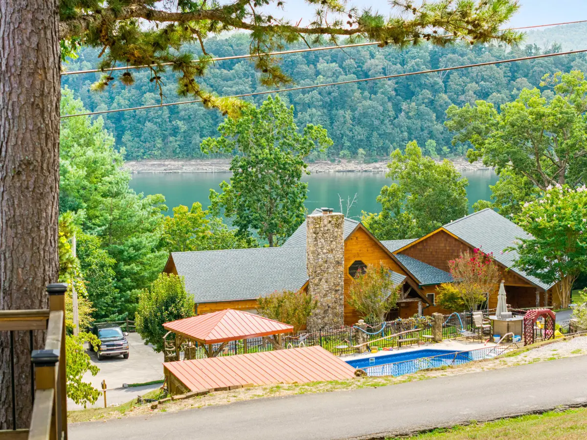 1824 Bridge Hollow Road, Somerset, KY 42503 - #1