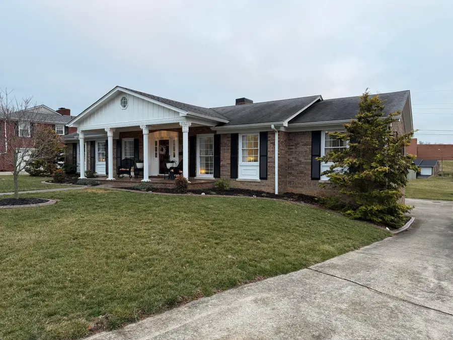 106 Dogwood Drive, Lancaster, KY 40444 - #2