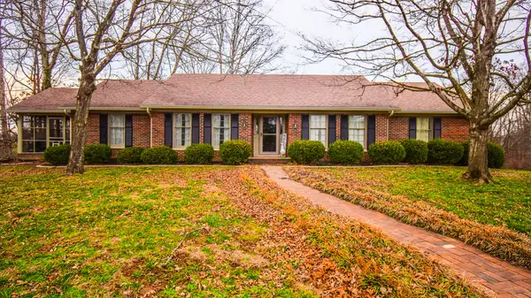 1039 Greenbriar Road, Lawrenceburg, KY 40342