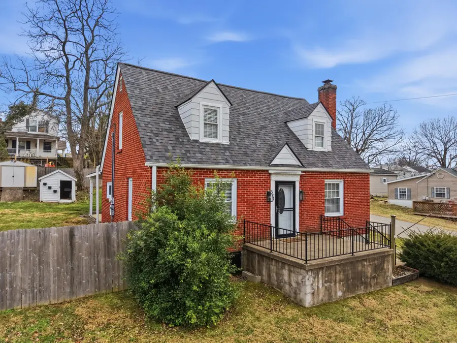 531 Fairway Drive, Harrodsburg, KY 40330 - #3