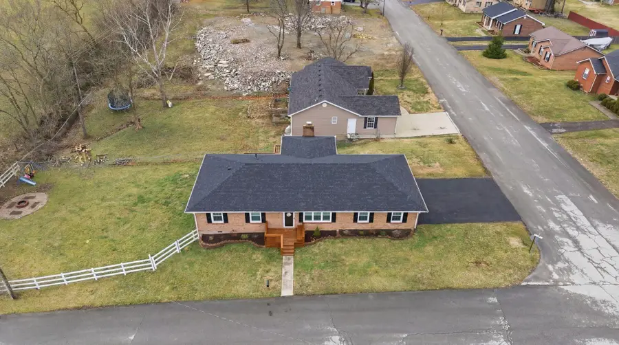 756 Hildeen Drive, Harrodsburg, KY 40330 - #3