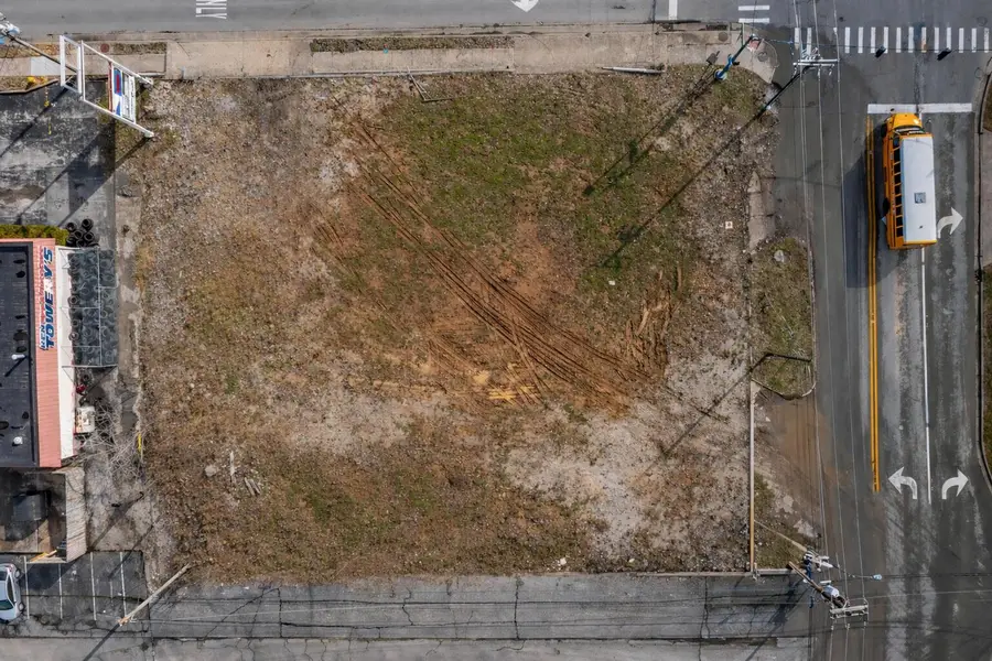 1209 Winchester Road, Lexington, KY 40505 - #2