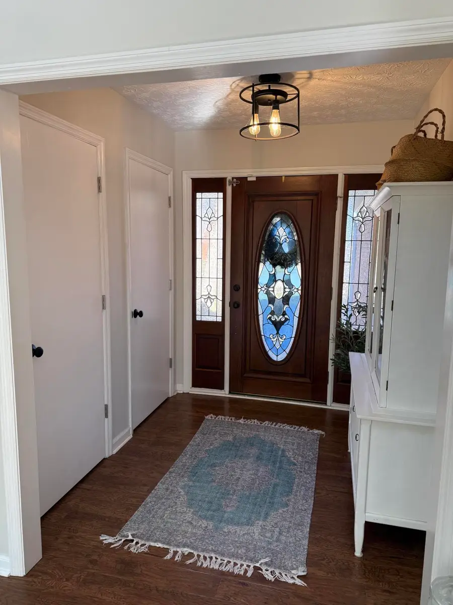 945 Stoney Creek Drive, Frankfort, KY 40601 - #2