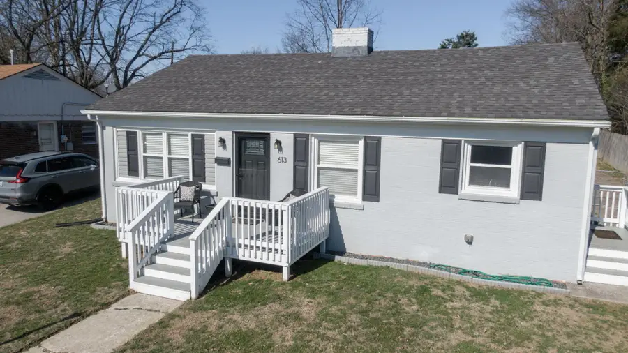 613 Stratford Drive, Lexington, KY 40503 - #2