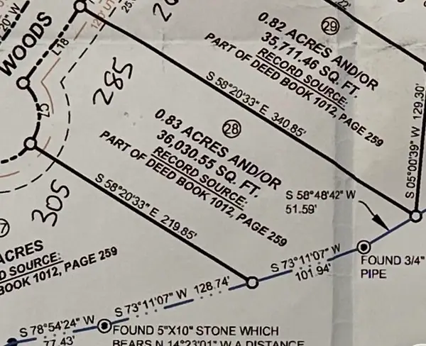 285 Woods Creek Lake Drive, Somerset, KY 42503