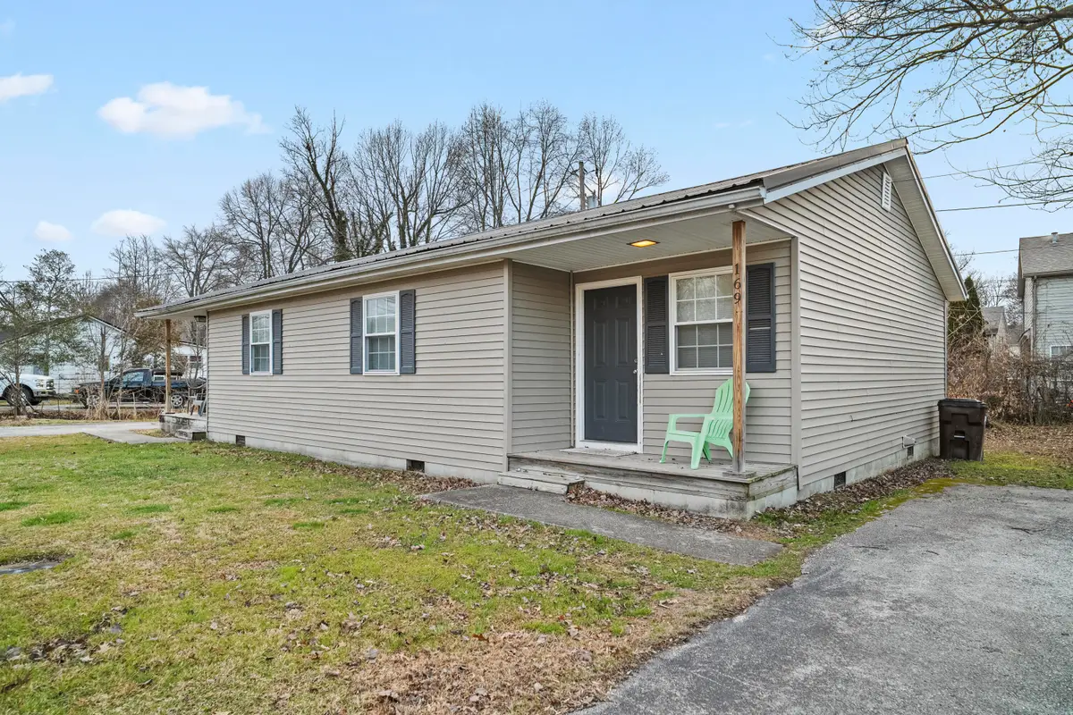 167-169 Strange Street, Stanton, KY 40380 - #1