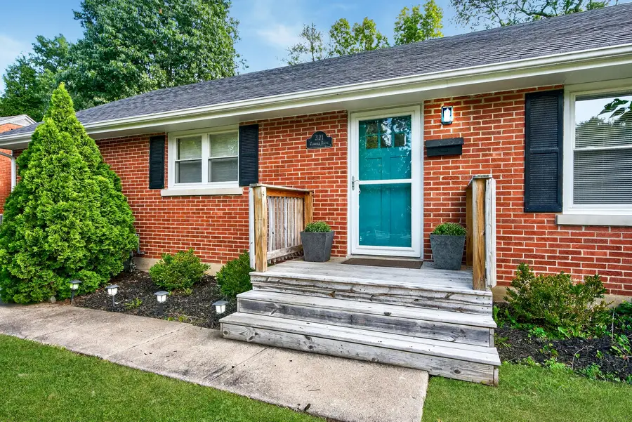 321 Zandale Drive, Lexington, KY 40503 - #2