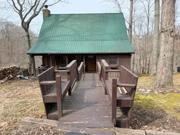 176 The Village Drive, Nancy, KY 42544