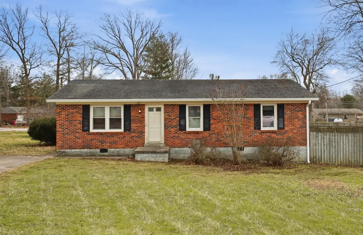 221 Apple Way, Frankfort, KY 40601 - #1