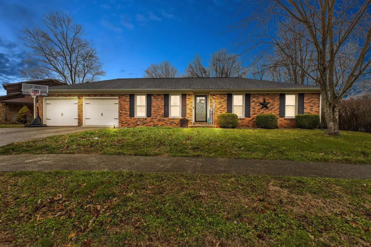 916 Stratton Lane, Winchester, KY 40391 - #1