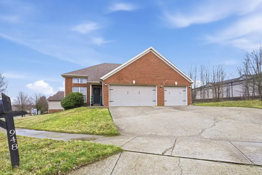 948 Lauderdale Drive, Lexington, KY 40515 - #2