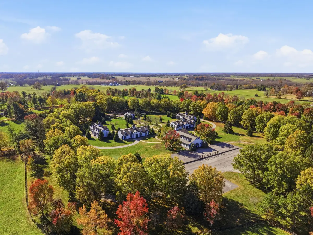 3661 Military Pike, Lexington, KY 40513 - #1